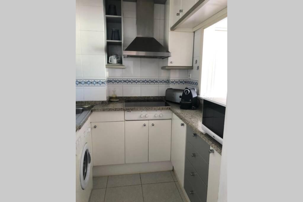 Apartment In Front Of Arrabassada Beach Тарагона Екстериор снимка