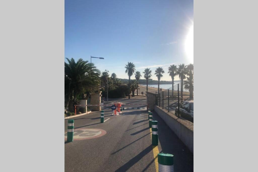 Apartment In Front Of Arrabassada Beach Тарагона Екстериор снимка